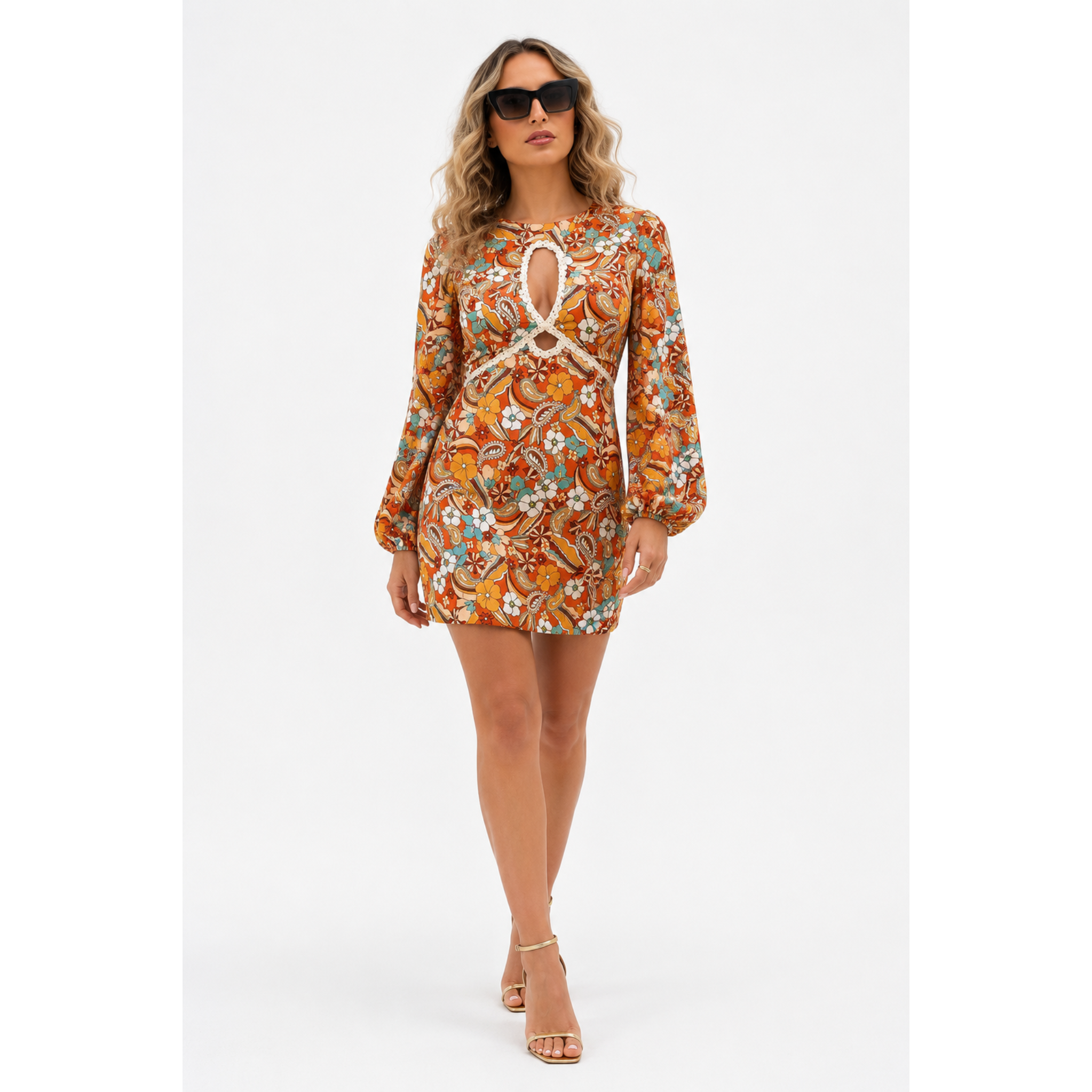 Mini Floral Φόρεμα με Άνοιγμα & Open Back