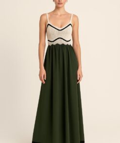 Φόρεμα maxi με πλέξη στο στήθος