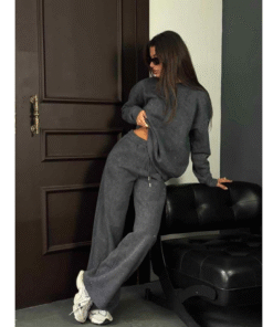 Πέτροπλυμένη φόρμα με διακόσμηση στρας