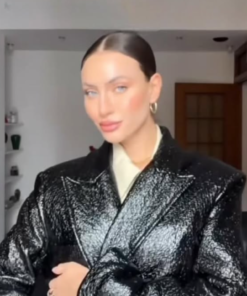 Μακρύ βινύλ κρόκο πανωφόρι με υφή δερμάτινου