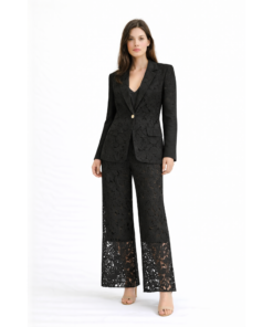 Δαντέλα Κουστούμι